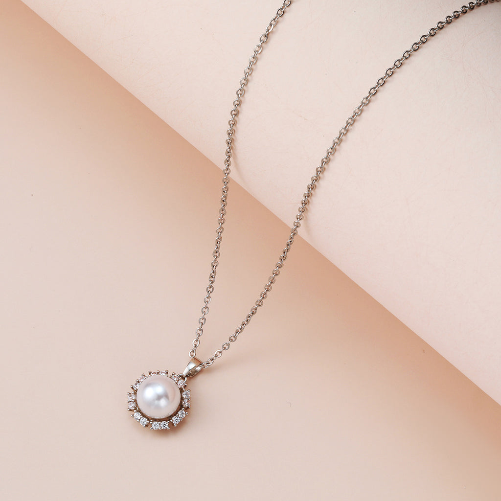 Luna Necklace Luxury